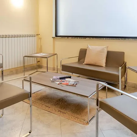 Posta - Comfortable In *