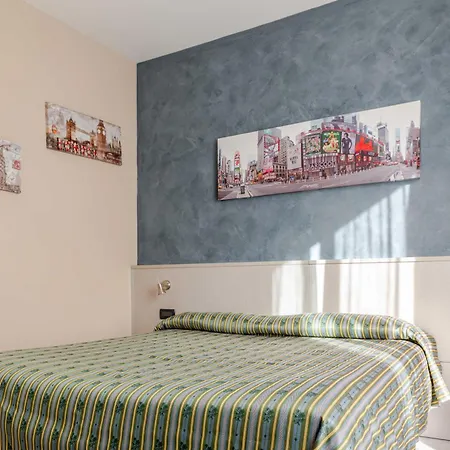 Posta - Comfortable In Hotel Ventimiglia