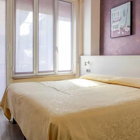 Posta - Comfortable In * Ventimiglia