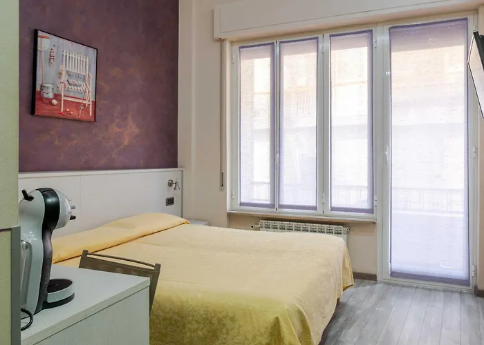 Posta - Comfortable In * Ventimiglia