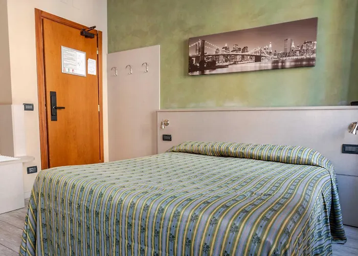 Posta - Comfortable In * Ventimiglia