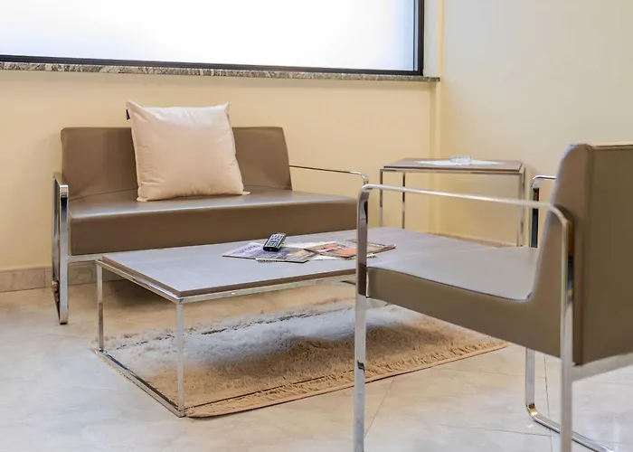 Posta - Comfortable In * Ventimiglia