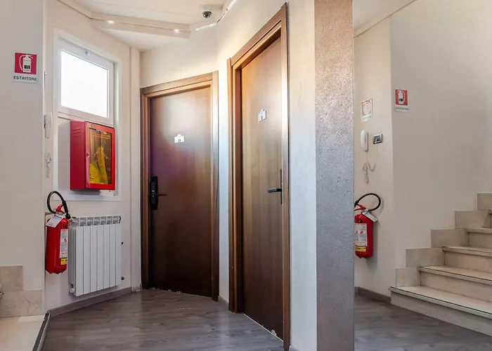 Posta - Comfortable In Hotel Ventimiglia