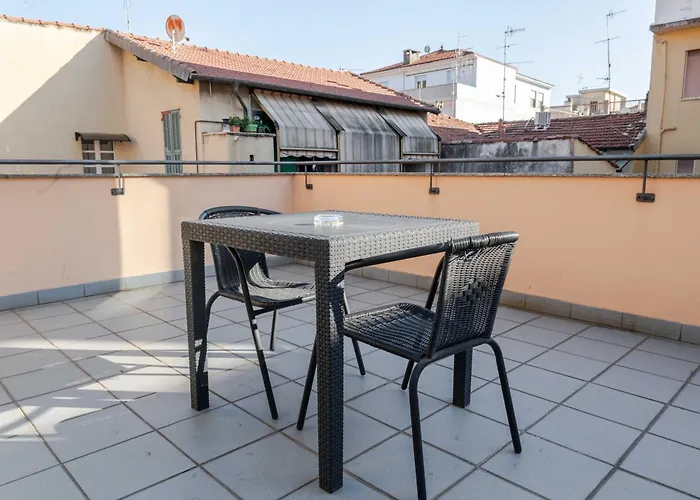 Hotel Posta - Comfortable In Ventimiglia