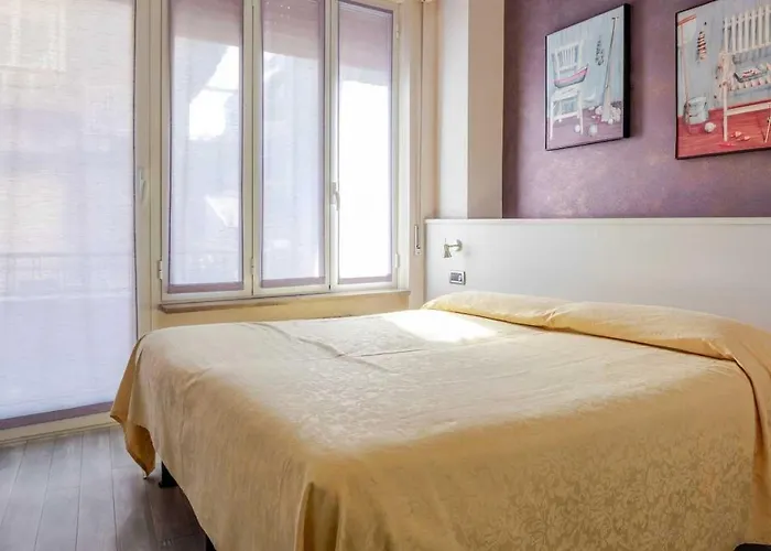 Posta - Comfortable In * Ventimiglia