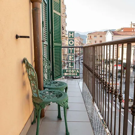 Posta - Comfortable In *