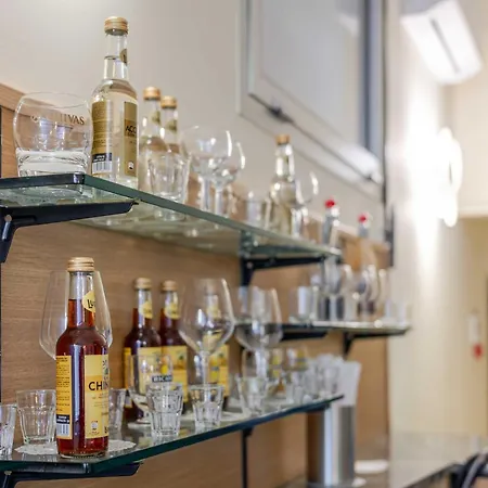 Posta - Comfortable In *