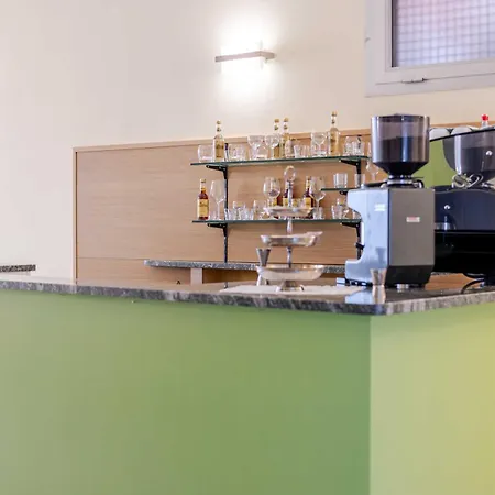 Posta - Comfortable In * Вентимилья