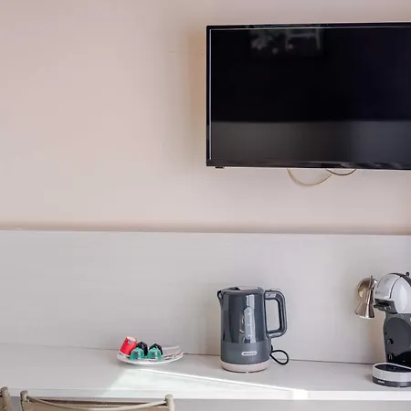 Posta - Comfortable In *