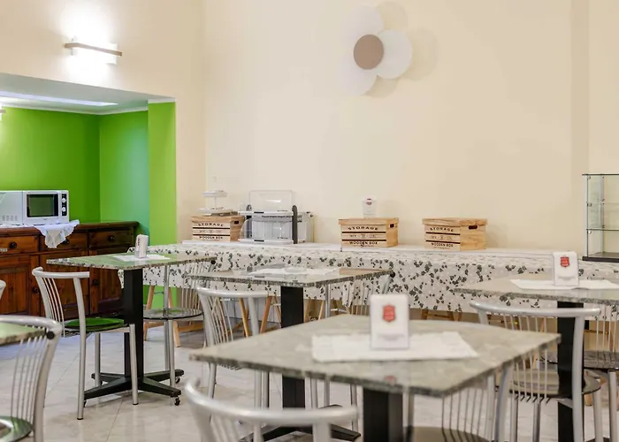 Posta - Comfortable In מלון *